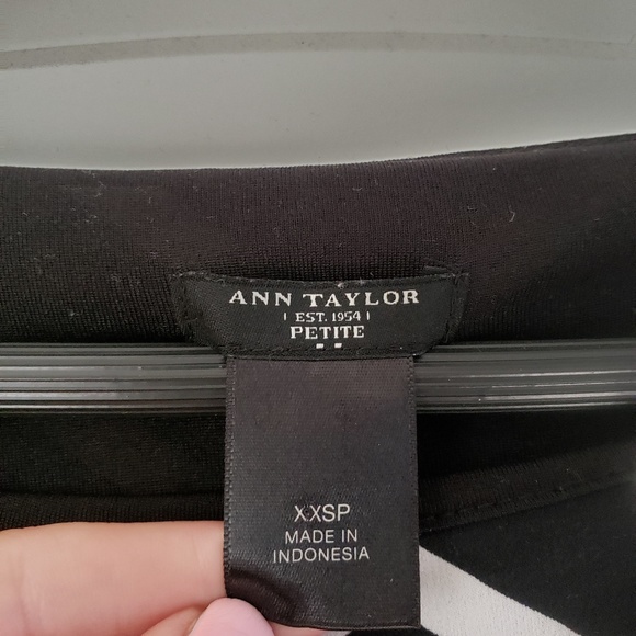 Ann Taylor Black & White Dress - Picture 3 of 3